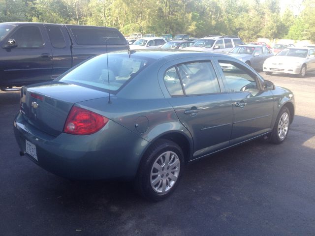 Chevrolet Cobalt 2010 photo 11