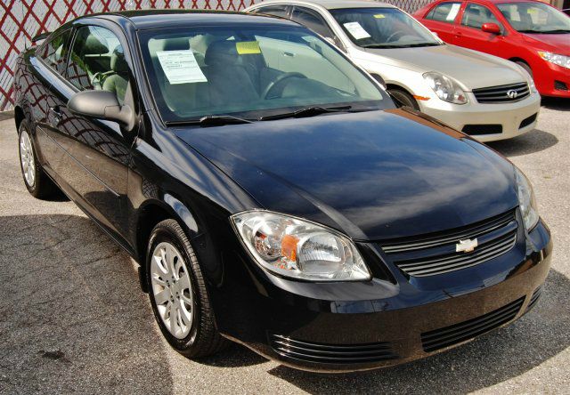 Chevrolet Cobalt 2010 photo 2