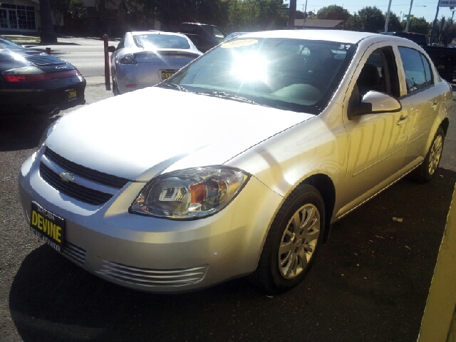 Chevrolet Cobalt 2010 photo 2