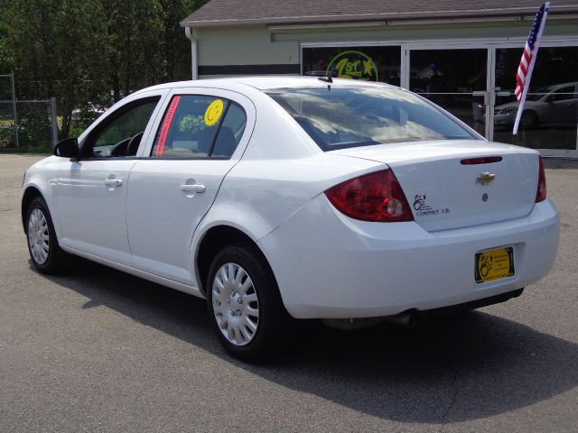 Chevrolet Cobalt 2010 photo 1