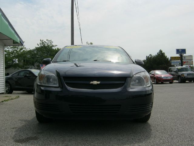 Chevrolet Cobalt 2010 photo 2