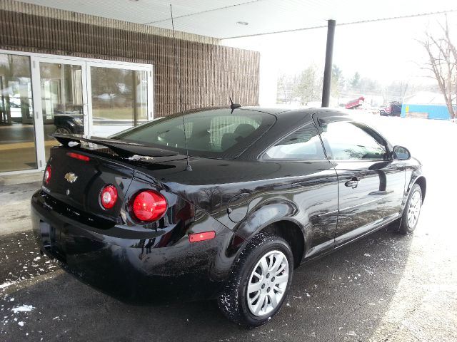 Chevrolet Cobalt 2010 photo 2