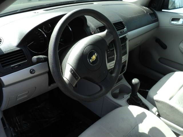 Chevrolet Cobalt 2010 photo 1