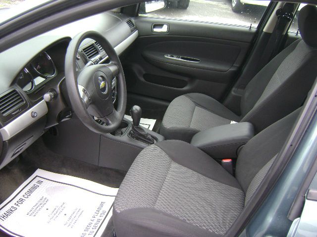 Chevrolet Cobalt 2010 photo 5