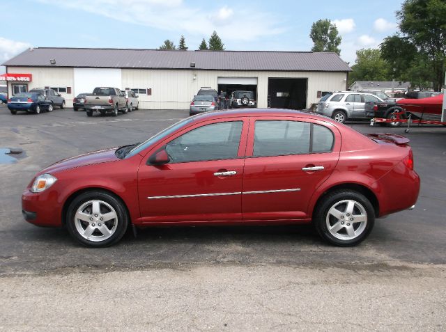 Chevrolet Cobalt 2010 photo 3