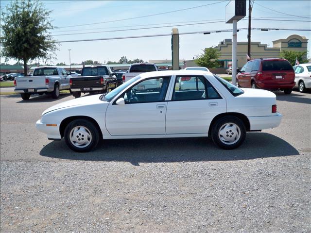 Chevrolet Corsica Unknown Sedan