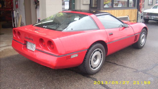 Chevrolet Corvette 1984 photo 6