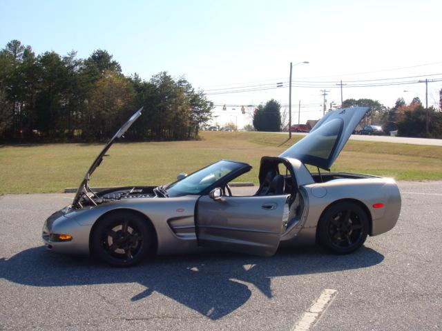 Chevrolet Corvette 1999 photo 0