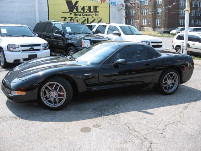 Chevrolet Corvette Sport R/T Club Cab Coupe