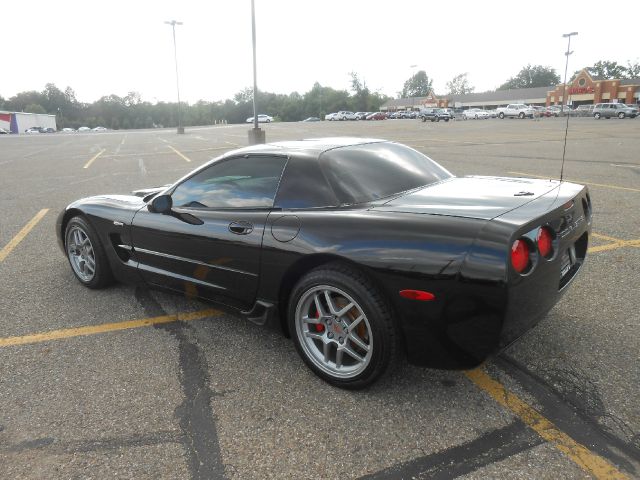 Chevrolet Corvette R/T Sport Utility 4D Coupe