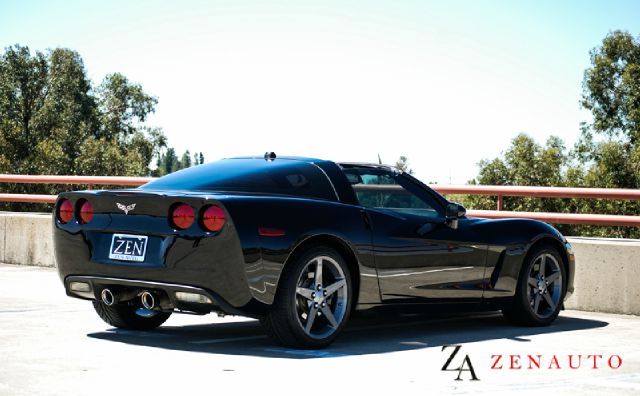 Chevrolet Corvette Silverado4x4 Coupe