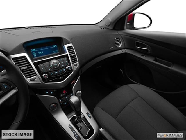 Chevrolet Cruze 2011 photo 4