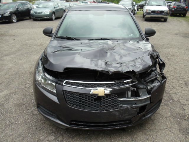 Chevrolet Cruze 2011 photo 16