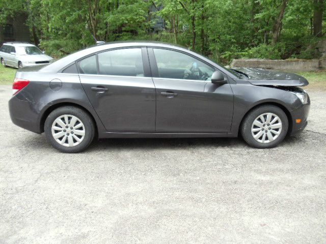 Chevrolet Cruze 2011 photo 18