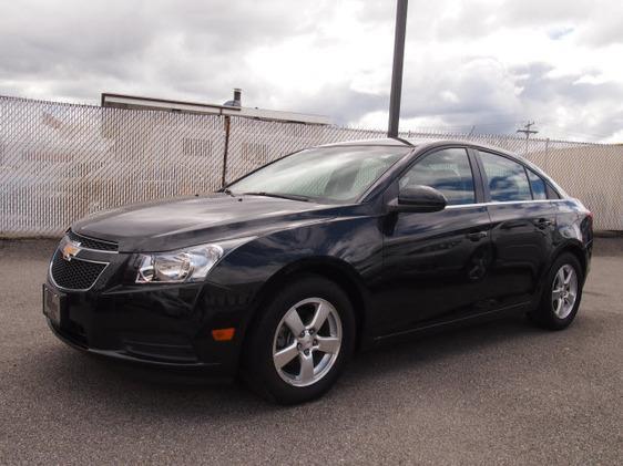 Chevrolet Cruze 2011 photo 3