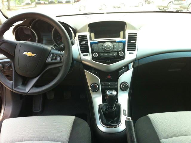 Chevrolet Cruze 2011 photo 8