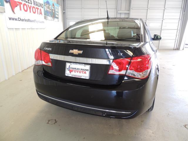 Chevrolet Cruze 2011 photo 4