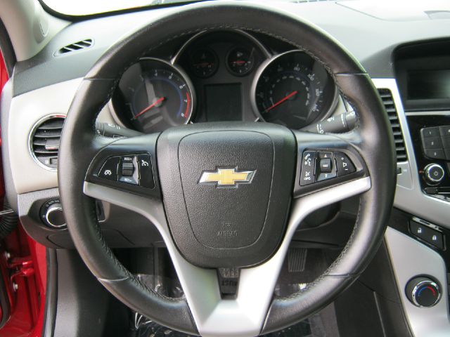 Chevrolet Cruze 2011 photo 1