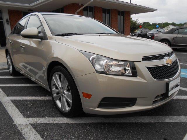 Chevrolet Cruze 2011 photo 3