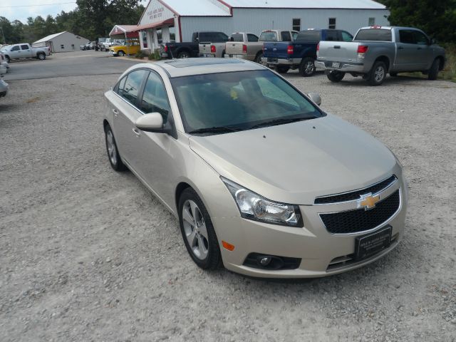 Chevrolet Cruze 2011 photo 2