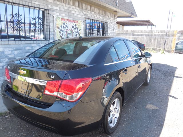 Chevrolet Cruze 2012 photo 4