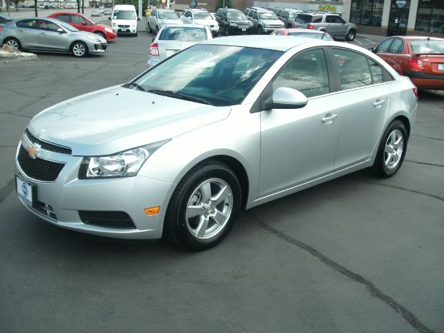 Chevrolet Cruze Supercab XL Sedan