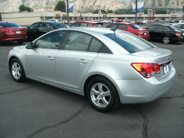 Chevrolet Cruze 2012 photo 2