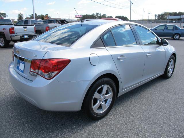 Chevrolet Cruze 2012 photo 3