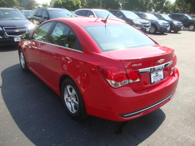 Chevrolet Cruze 2012 photo 2