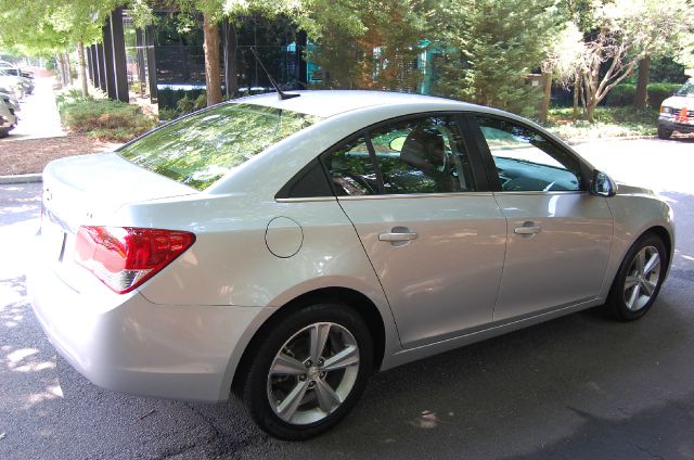 Chevrolet Cruze 2012 photo 3