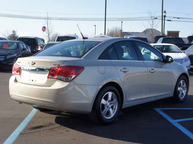 Chevrolet Cruze 2012 photo 4