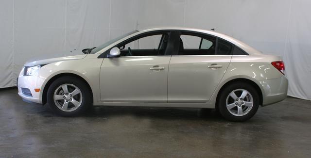 Chevrolet Cruze 2012 photo 3