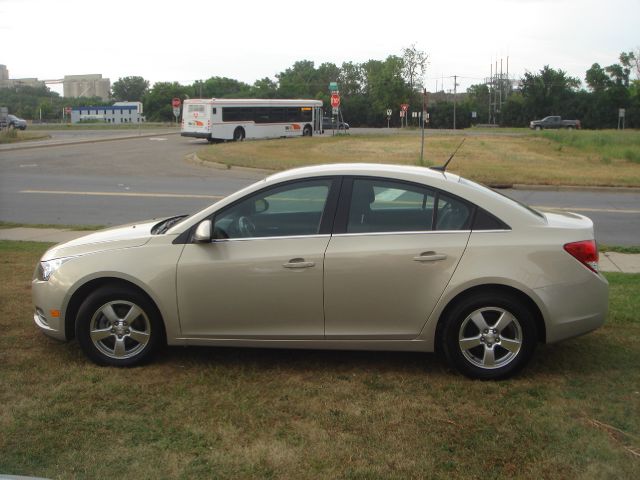 Chevrolet Cruze 2012 photo 3