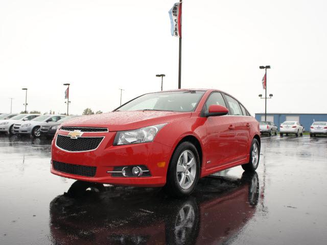 Chevrolet Cruze SL1 Sedan