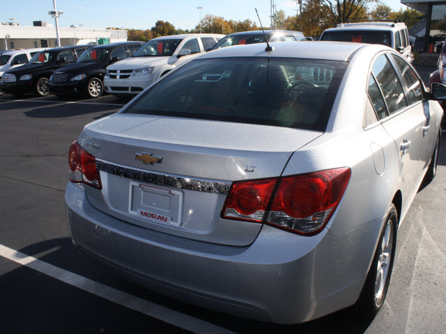 Chevrolet Cruze 2012 photo 4