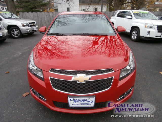 Chevrolet Cruze 2012 photo 2