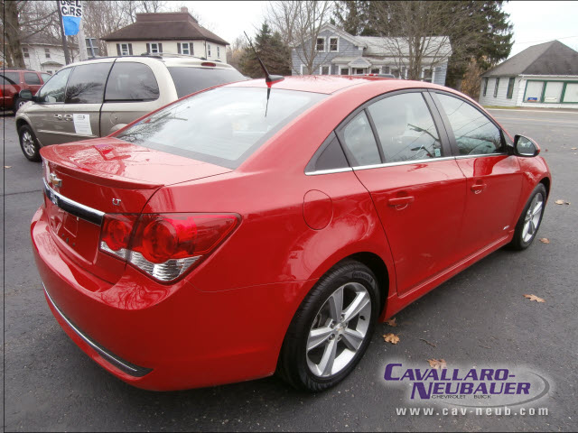 Chevrolet Cruze 2012 photo 3