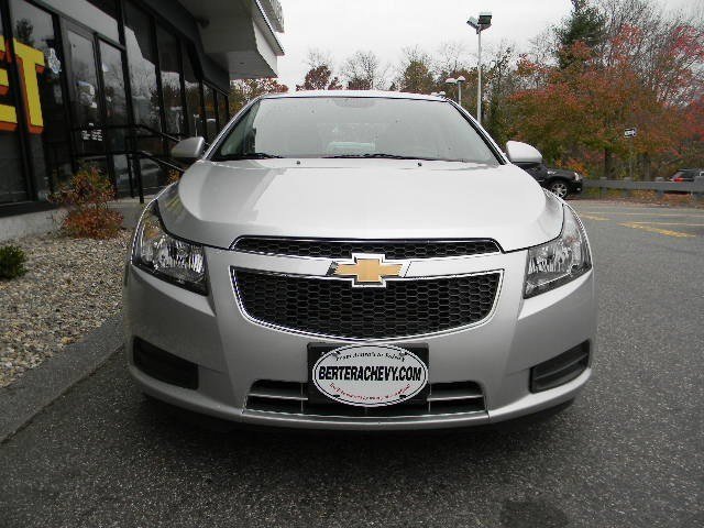 Chevrolet Cruze 2012 photo 2