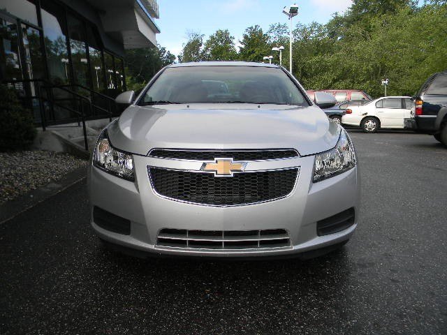 Chevrolet Cruze 2012 photo 2