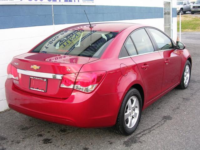 Chevrolet Cruze 2012 photo 2