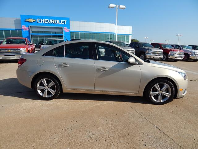 Chevrolet Cruze SL1 Sedan