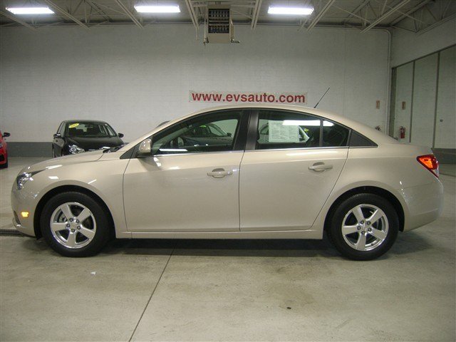 Chevrolet Cruze 2012 photo 4