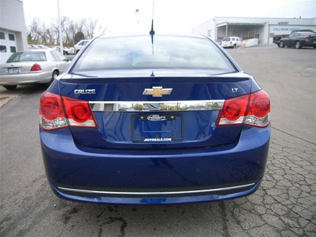 Chevrolet Cruze 2012 photo 3