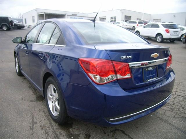 Chevrolet Cruze 2012 photo 4