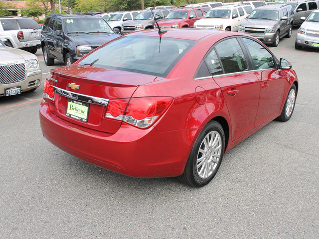 Chevrolet Cruze 2012 photo 3