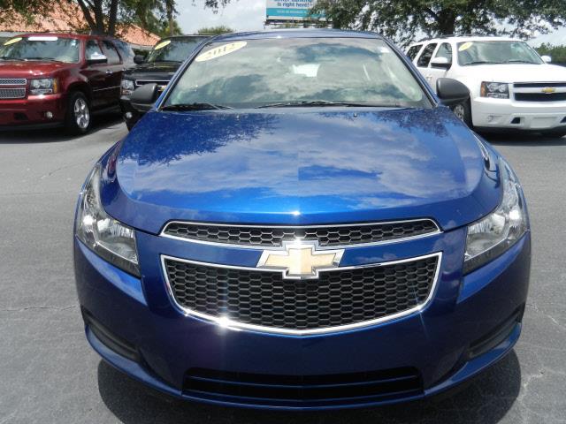 Chevrolet Cruze 2012 photo 3