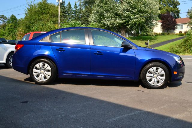 Chevrolet Cruze 2012 photo 2