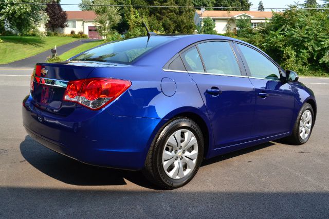 Chevrolet Cruze 2012 photo 3