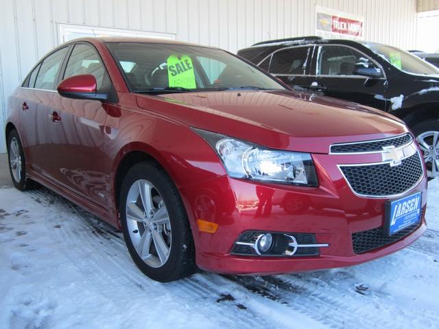 Chevrolet Cruze 4dr AWD SUV Sedan