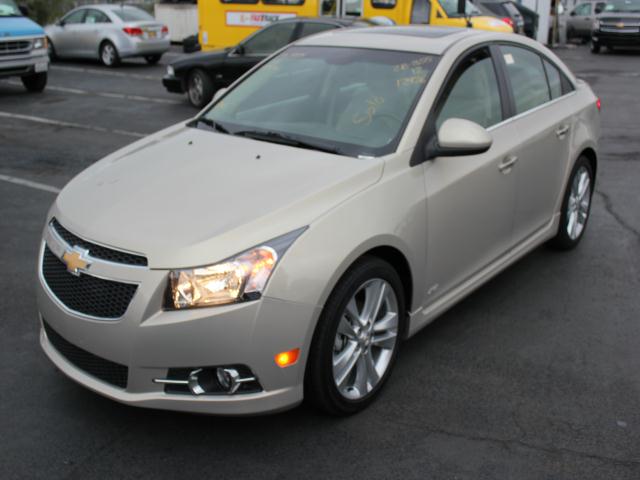 Chevrolet Cruze 2012 photo 2